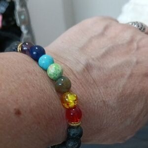 7 chackras bracelet natural stones